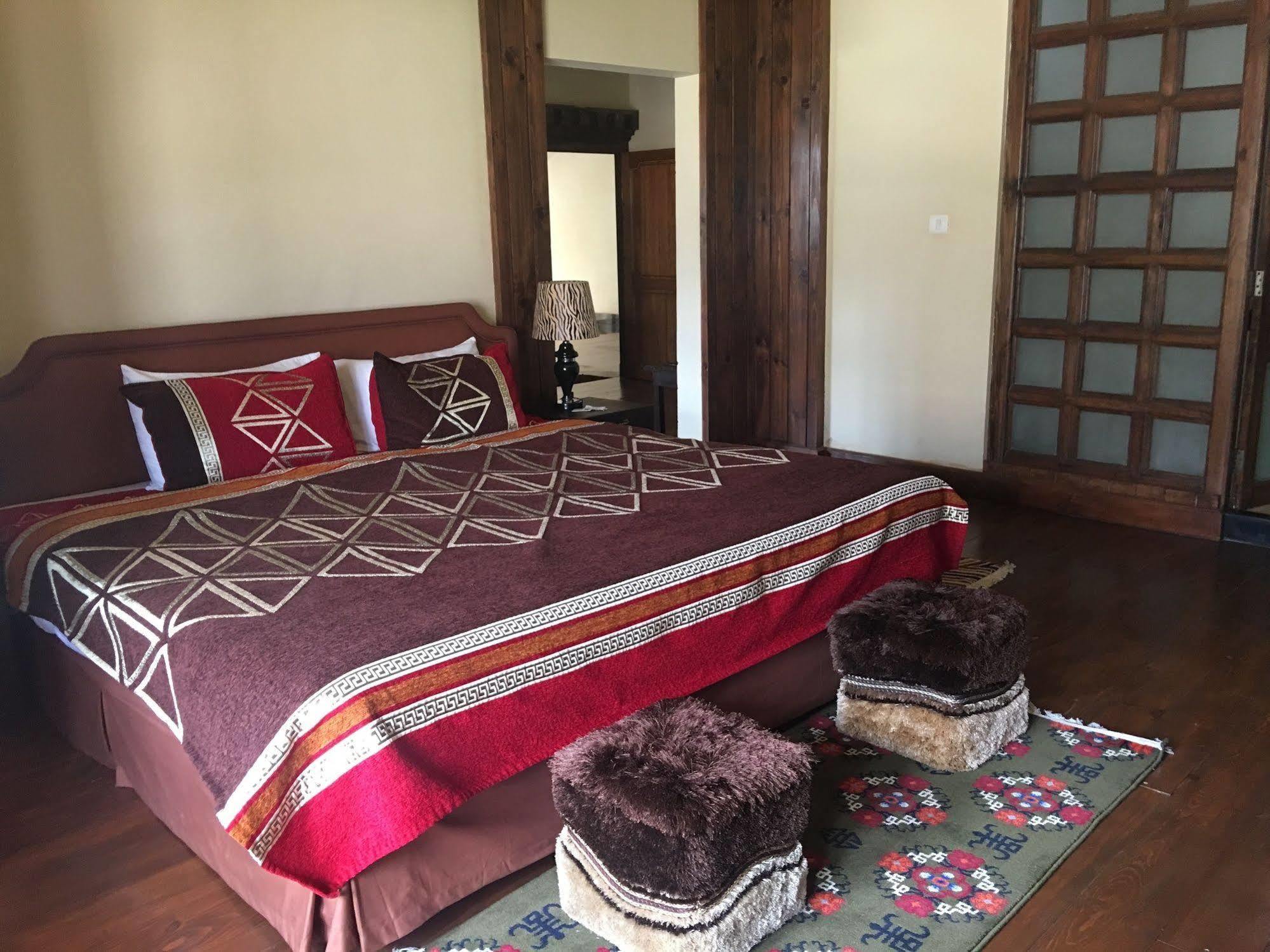 Hotel Drukchen 파로 외부 사진