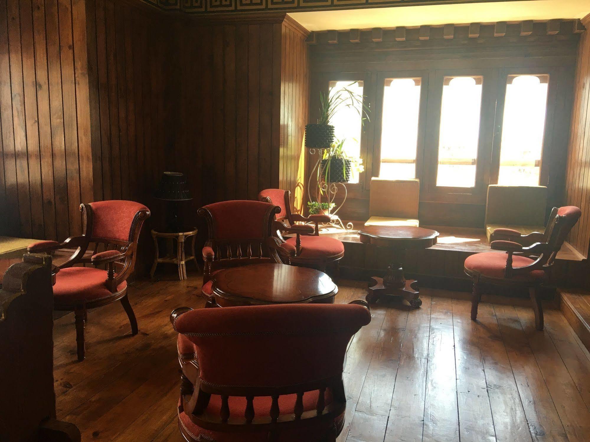 Hotel Drukchen 파로 외부 사진
